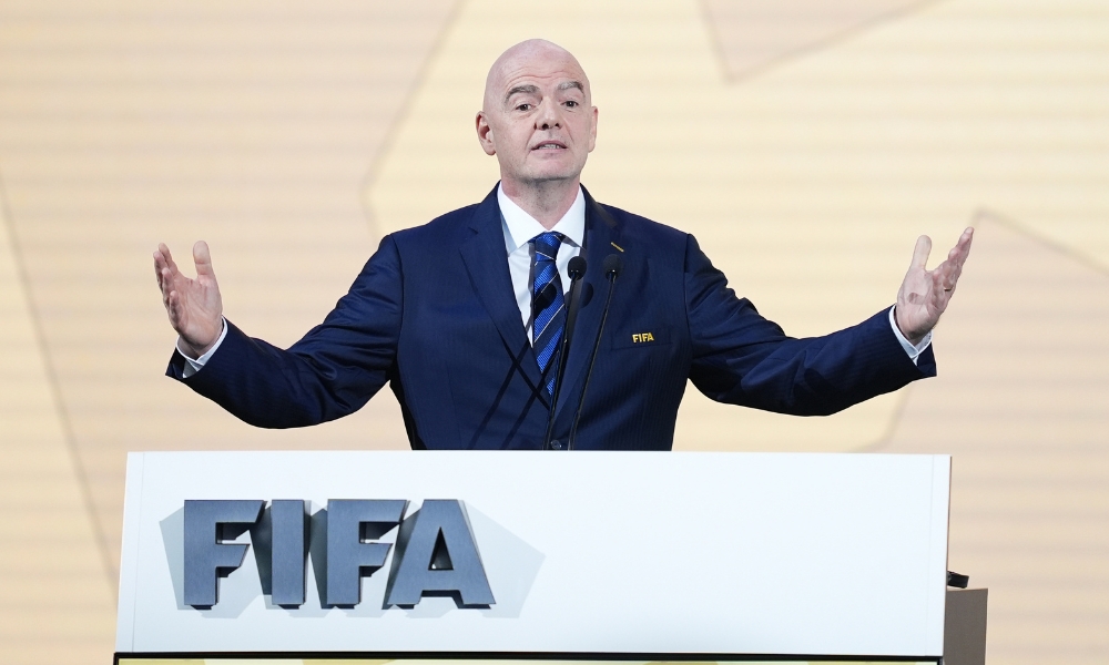 場世界杯中 場世界杯中